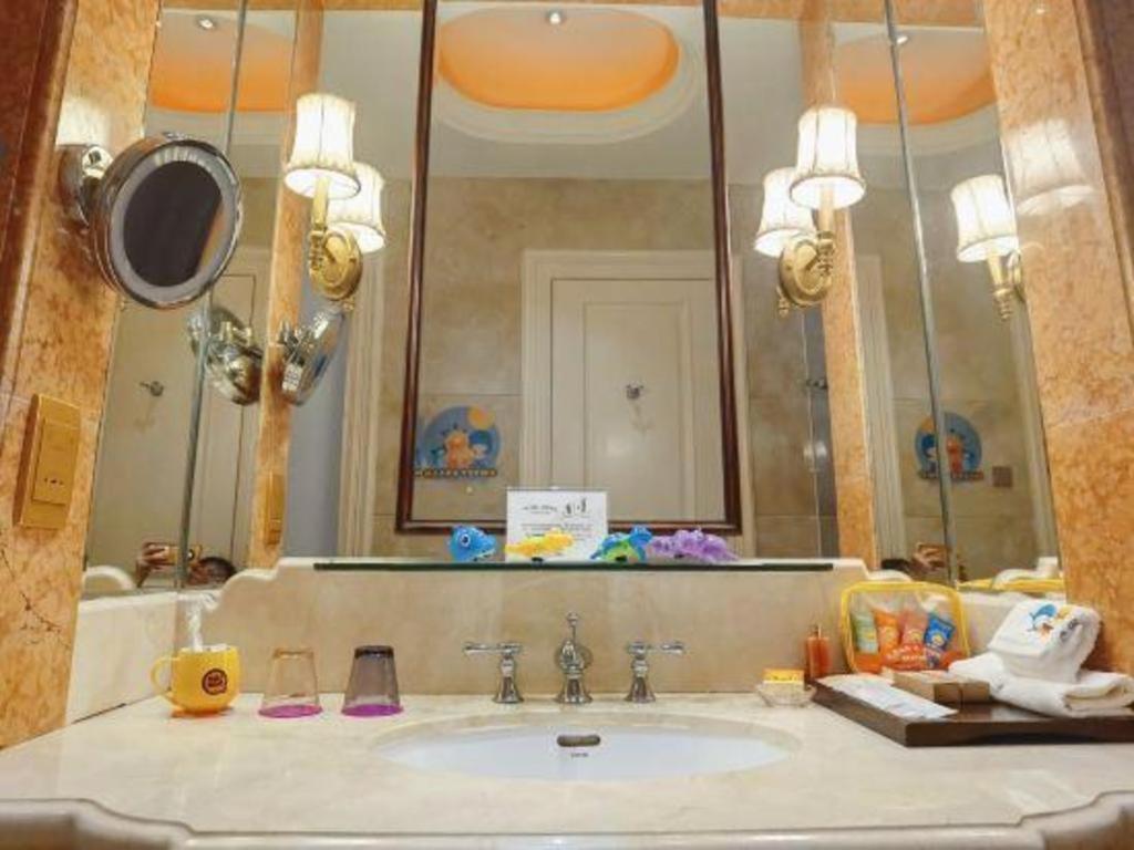 Dragon Lake Princess Hotel Canton Extérieur photo